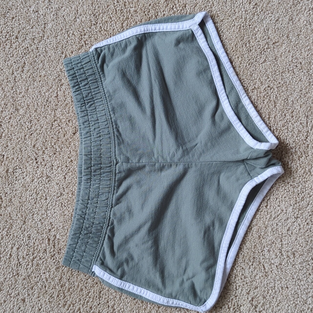 NEVER USED Girls H&M cotton shorts, 10